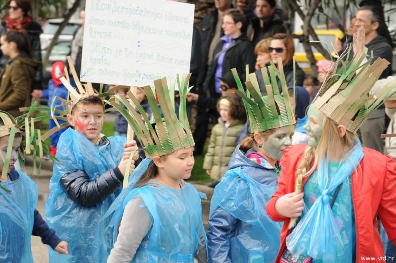 Povorka-mackare_Metkovic (06)